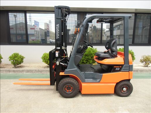 1.8t バッテリー車(座席式)