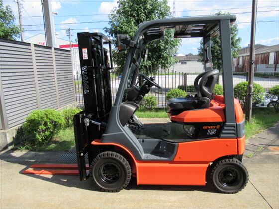 1.5t バッテリー車(座席式)