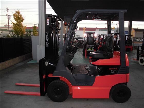 1.5t バッテリー車（座席式）