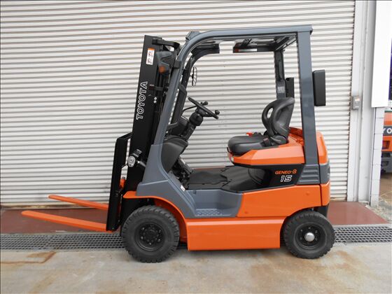 1.5t バッテリー車（座席式）