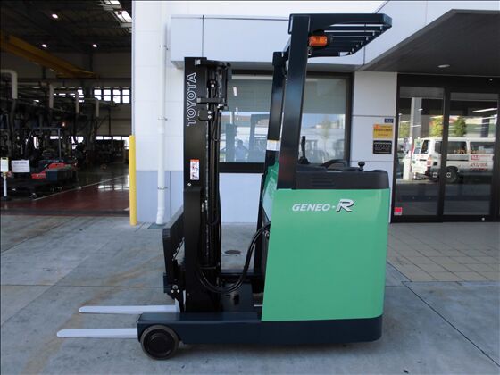 1.5t バッテリー車（立席式）