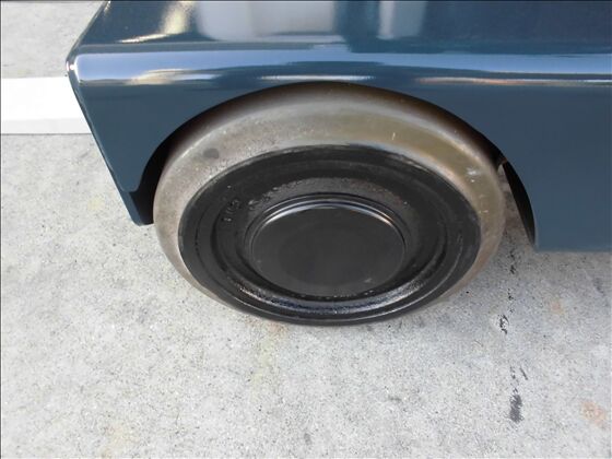 1.5t バッテリー車（立席式）