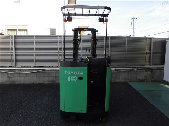 1.3t バッテリー車（立席式）