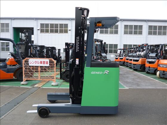 1.5t バッテリー車(立席式)