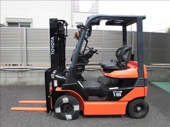 1.5t バッテリー車（座席式）