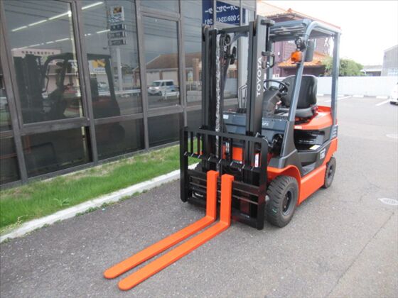 1.5t バッテリー車（座席式）