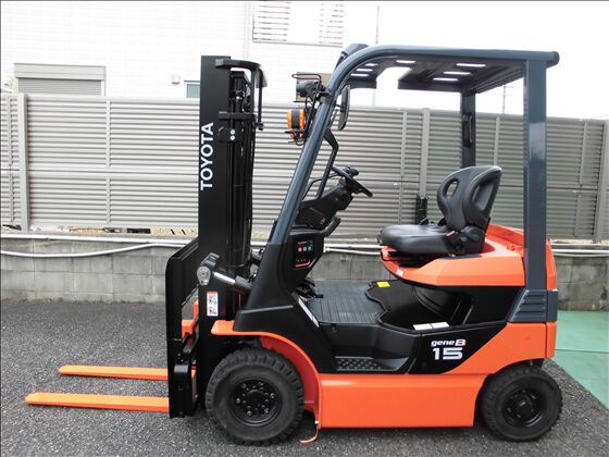 1.5t バッテリー車（座席式）