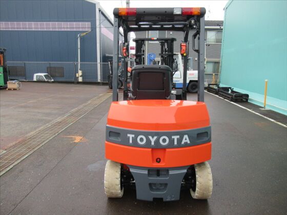 2.0t バッテリー車（座席式）