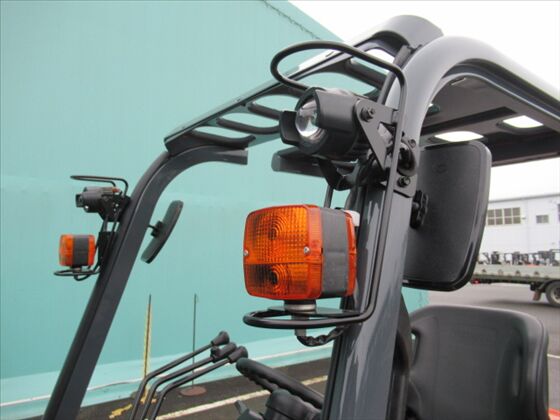 2.0t バッテリー車（座席式）