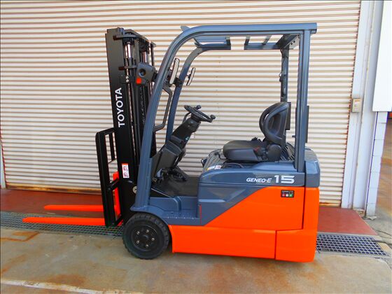 1.5t バッテリー車（三輪タイプ）