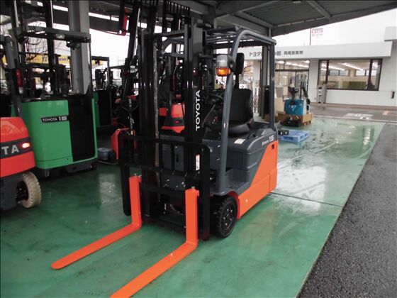 1.5t バッテリー車（三輪タイプ）