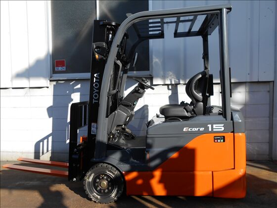 1.5t バッテリー車（三輪タイプ）