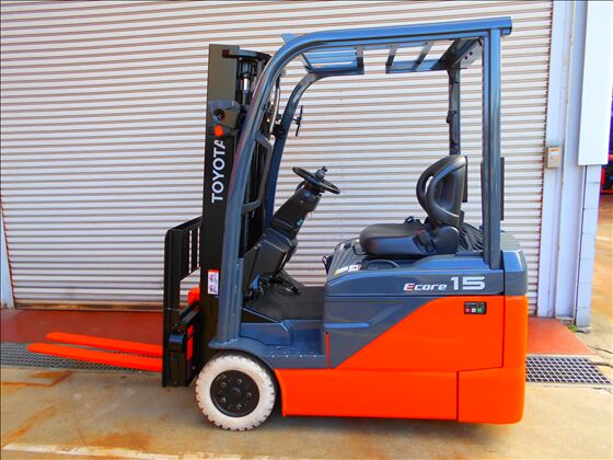 1.5t バッテリー車（三輪タイプ）