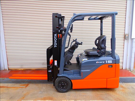 1.5t バッテリー車（三輪タイプ）