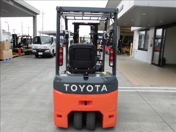 1.5t バッテリー車（三輪タイプ）