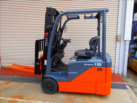 1.5t バッテリー車（三輪タイプ）