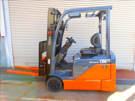 1.5t バッテリー車（三輪タイプ）