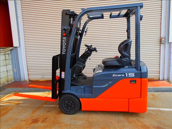 1.5t バッテリー車（三輪タイプ）