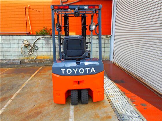 1.5t バッテリー車（三輪タイプ）