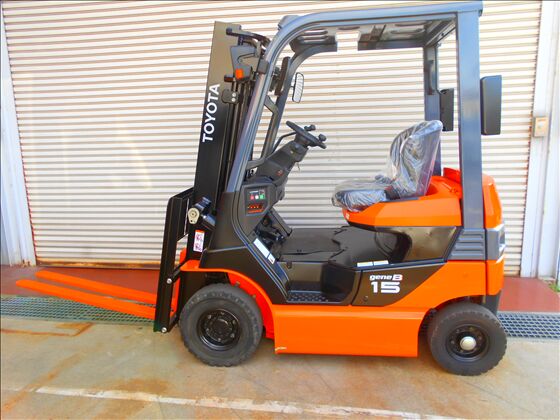 1.5t バッテリー車（座席式）