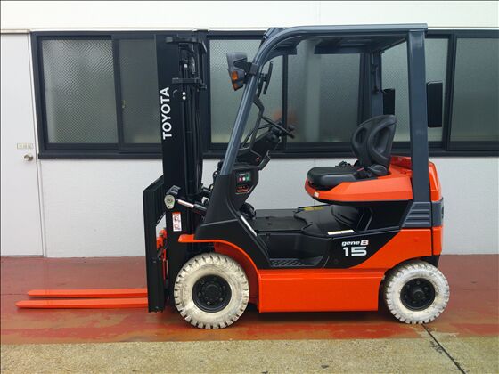 1.5t バッテリー車（座席式）