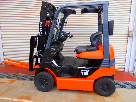 1.5t バッテリー車（座席式）