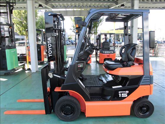 1.5t バッテリー車（座席式）