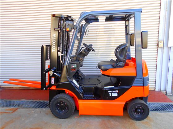 1.5t バッテリー車（座席式）