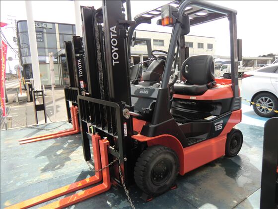 1.5t バッテリー車（座席式）