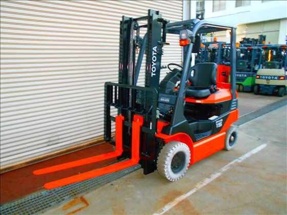 1.5t バッテリー車（座席式）