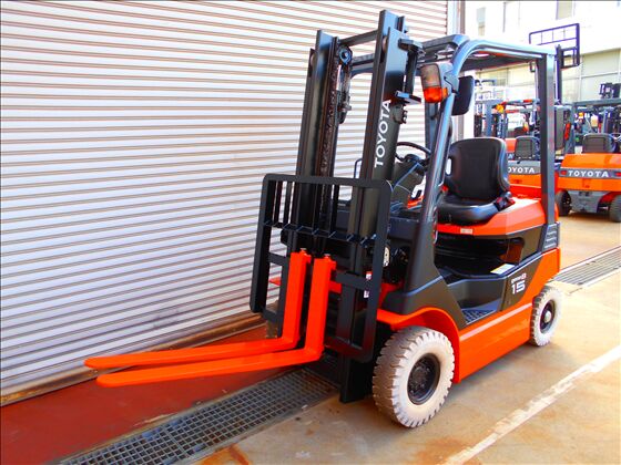 1.5t バッテリー車（座席式）