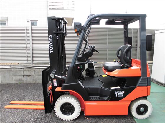 1.5t バッテリー車（座席式）