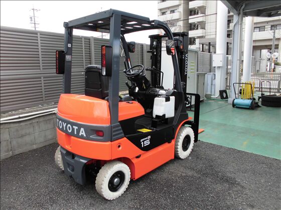 1.5t バッテリー車（座席式）