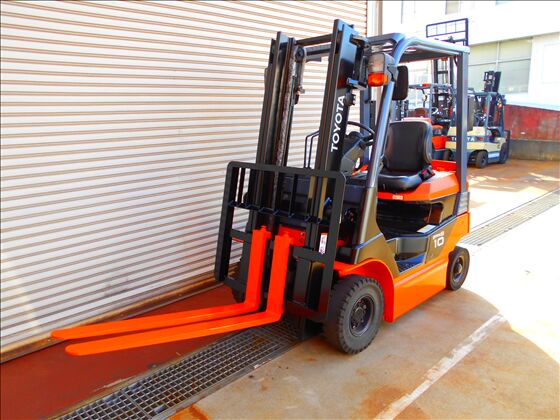 1.0t バッテリー車（座席式）