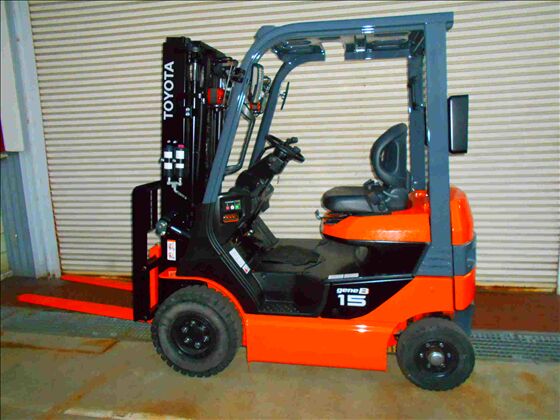 1.5t バッテリー車（座席式）