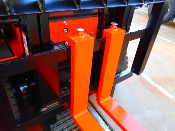 1.5t バッテリー車（座席式）