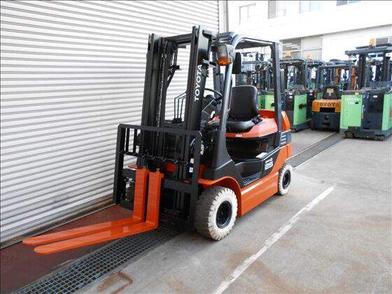 トヨタフォークリフトバッテリーVSFL280- 48V　483KG2024年5月 トヨタフォークリフトバッテリーVSFL280- 48V483KG2024年5月