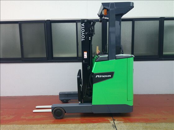 1.5t バッテリー車（立席式）