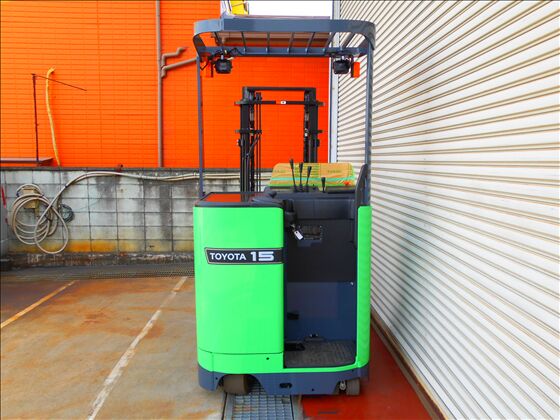 1.5t バッテリー車（立席式）