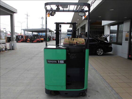 1.5t バッテリー車（立席式）