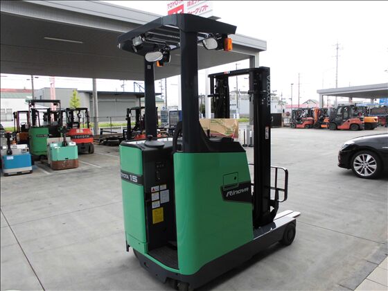 1.5t バッテリー車（立席式）