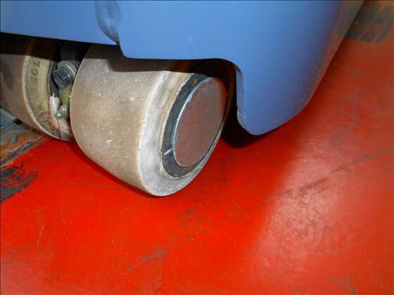 1.5t バッテリー車（立席式）