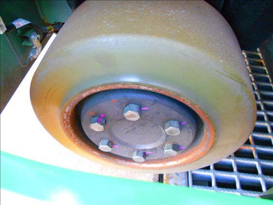 1.5t バッテリー車（立席式）