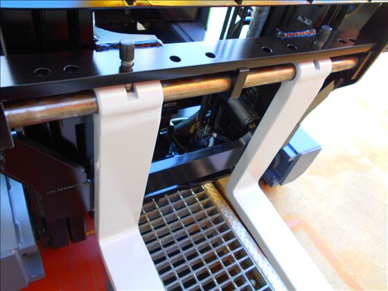 1.5t バッテリー車（立席式）