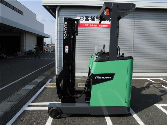 1.5t バッテリー車（立席式）