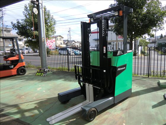 1.5t バッテリー車(立席式)