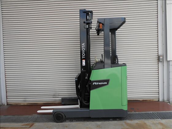 1.5t バッテリー車（立席式）