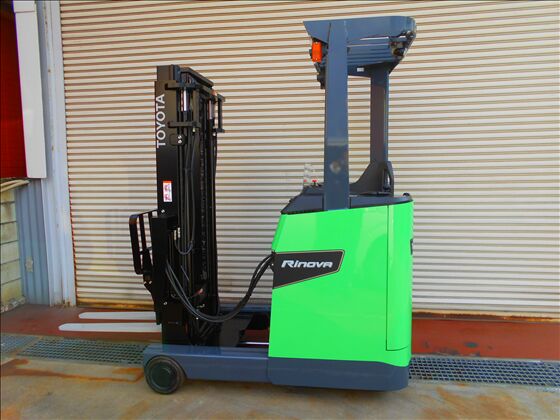 1.5t バッテリー車（立席式）