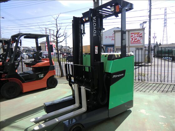 1.5t バッテリー車（立席式）