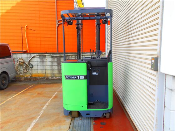 1.5t バッテリー車（立席式）